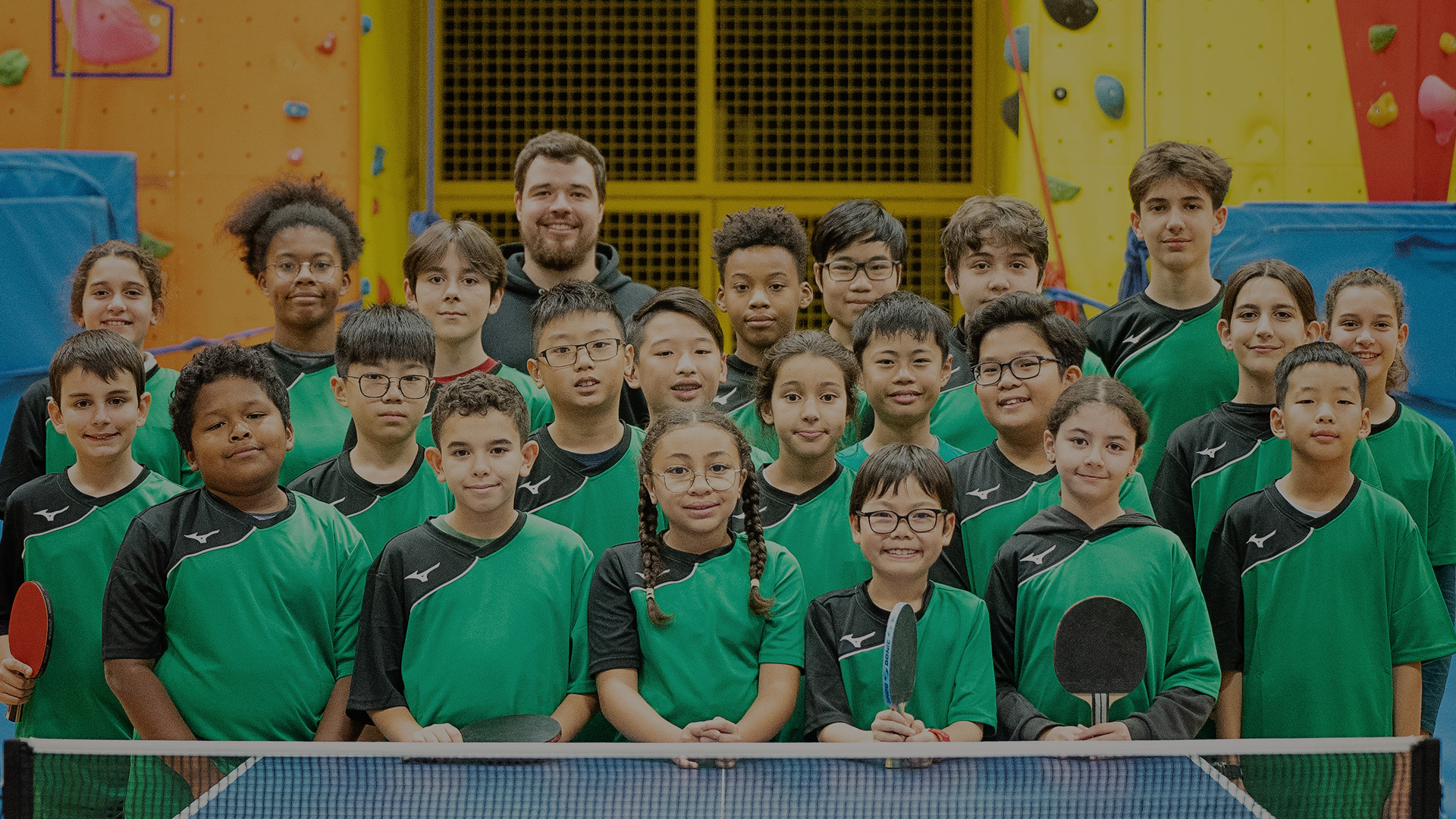 Esvitry TT background